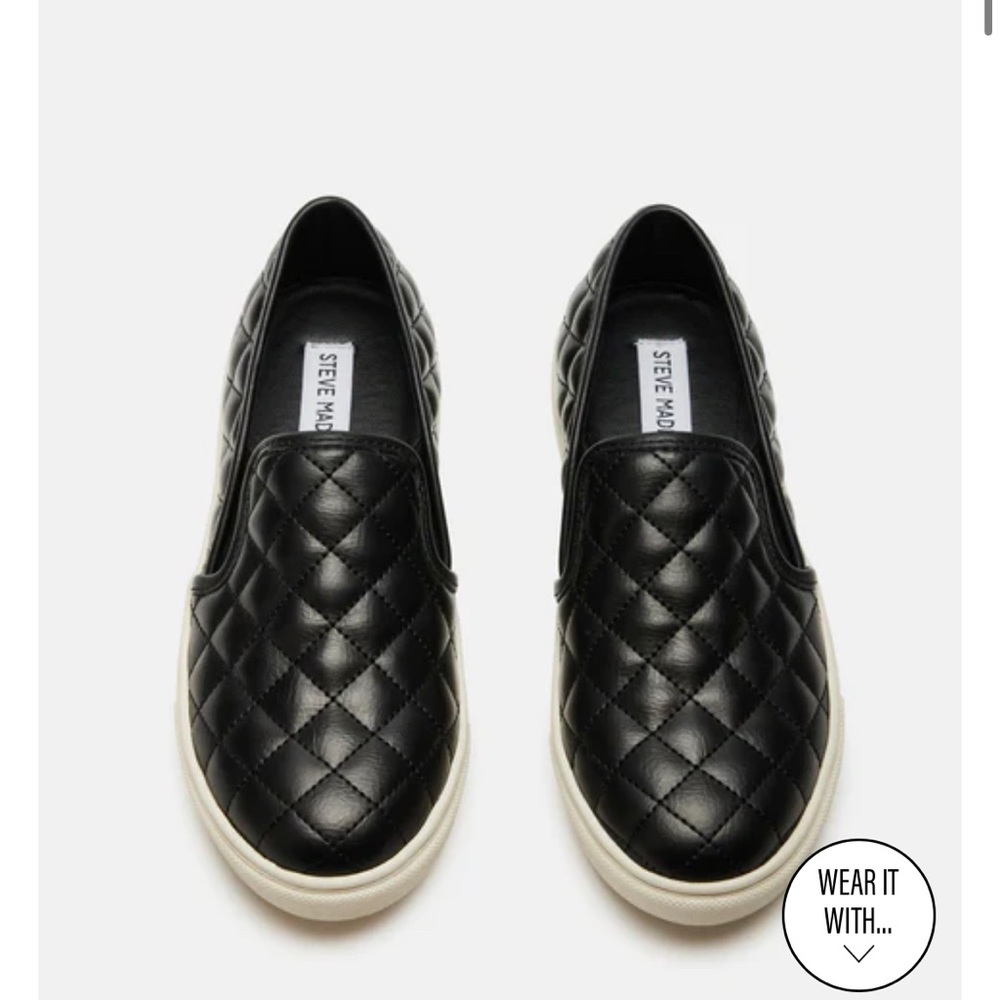 Steve Madden slip ons